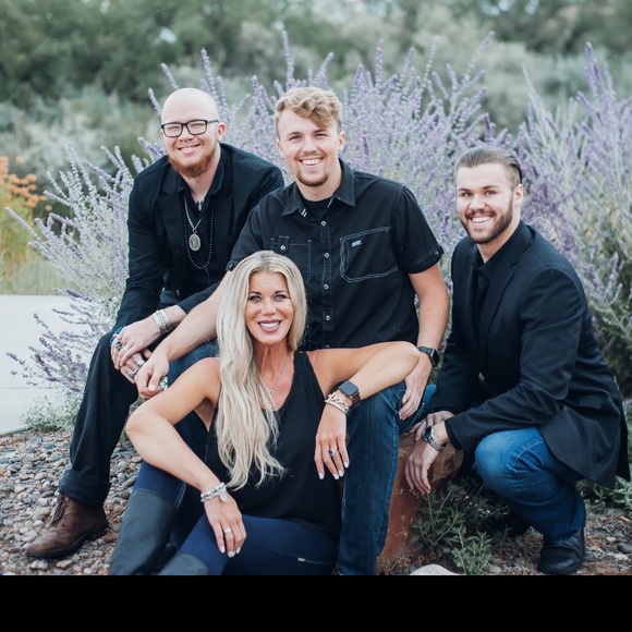 🖤🖤Poshmark Ambassador 🖤🖤 - Picture 3 of 5